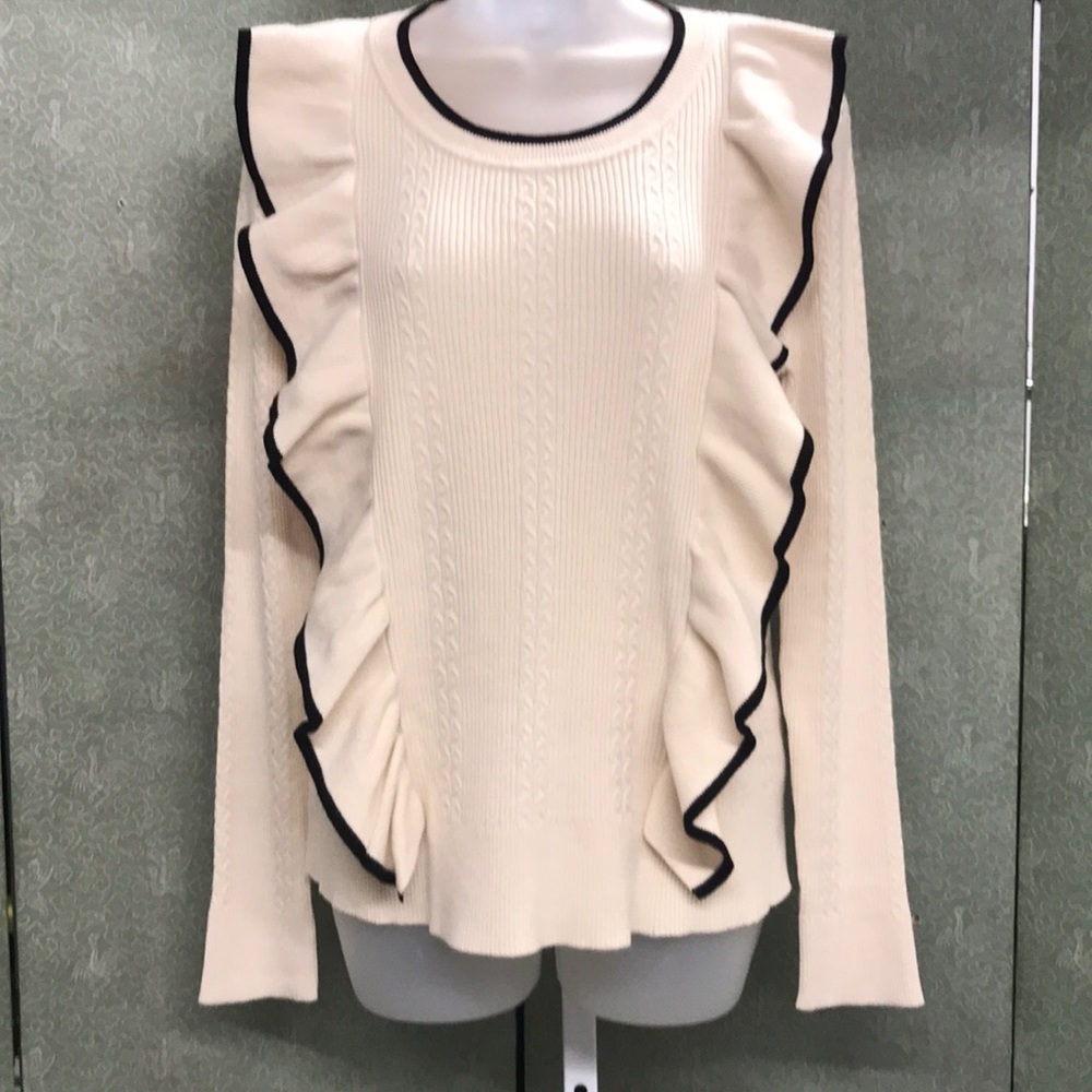 NWOT love tree sweater